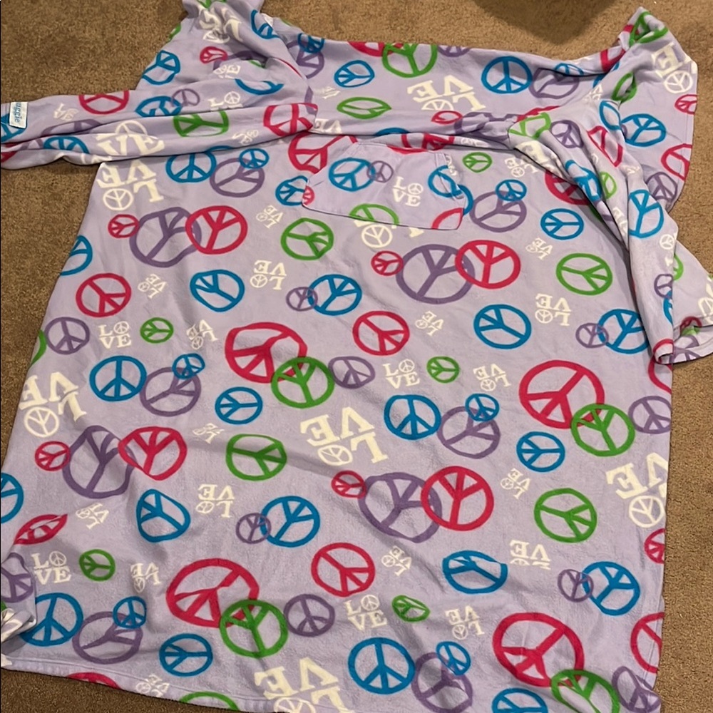 Peace Sign Snuggie one size